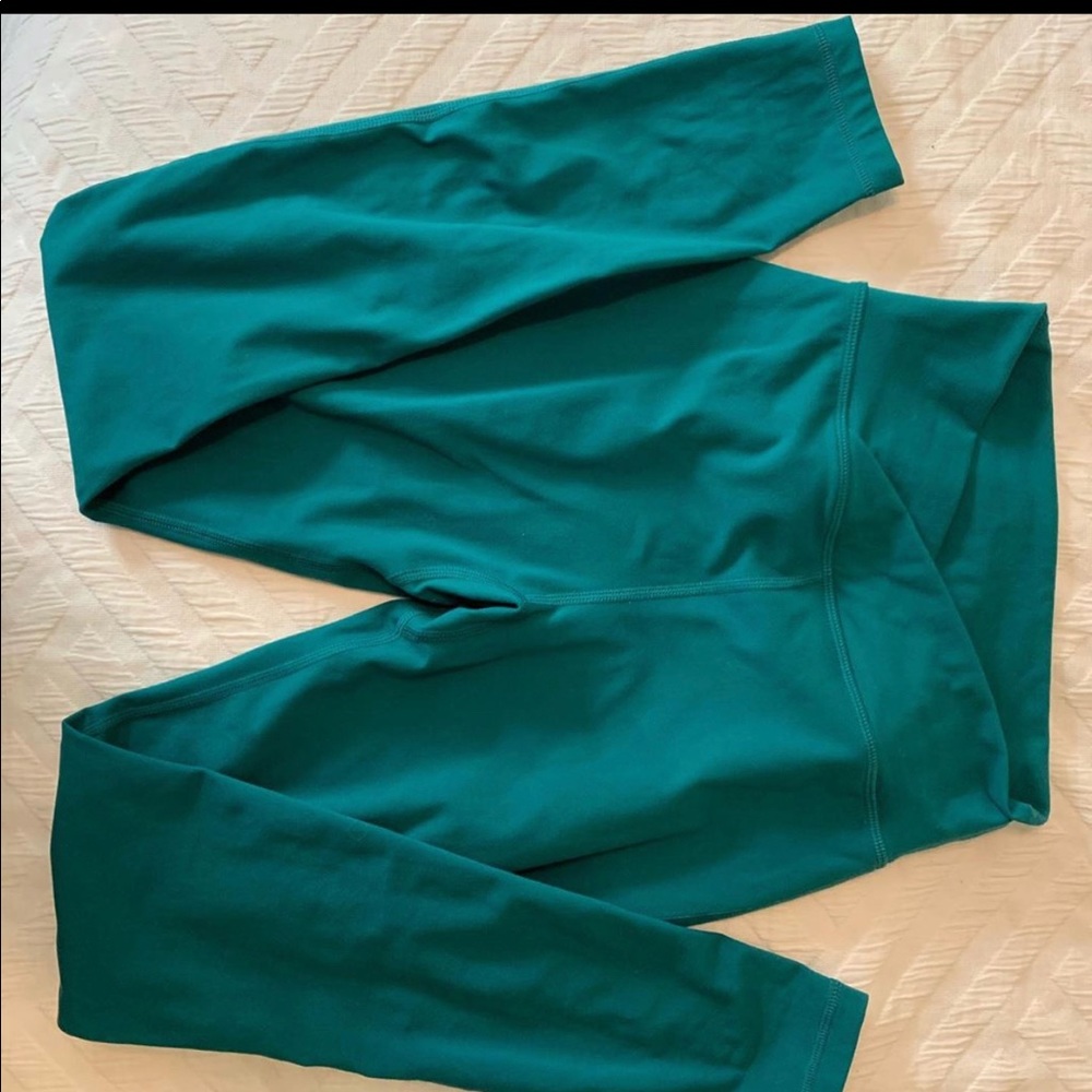 Alphalete surface path